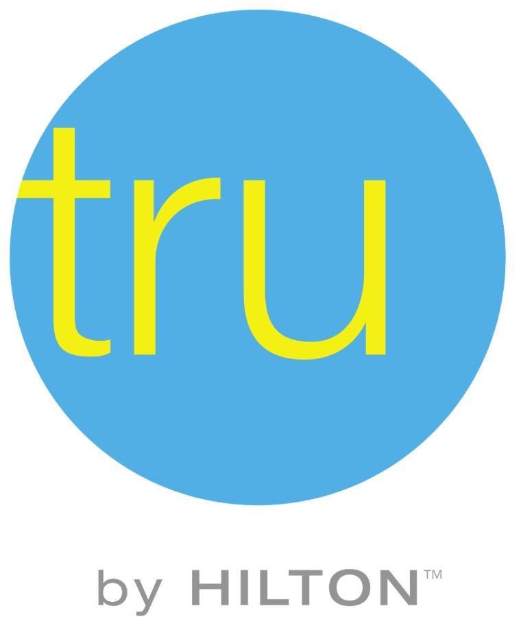 Tru By Hilton Janesville Bagian luar foto